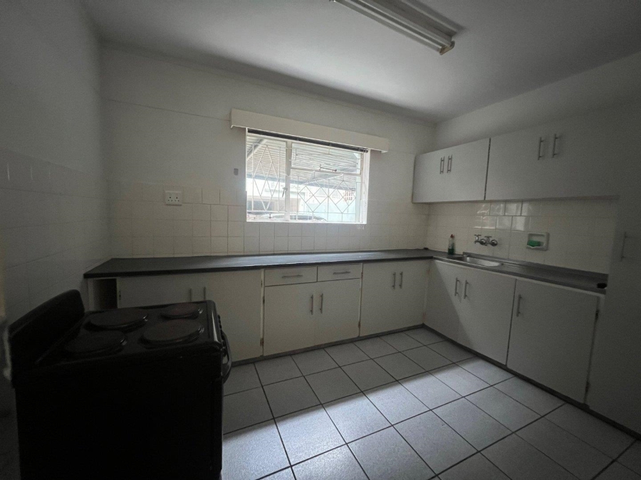 To Let 2 Bedroom Property for Rent in Humewood Eastern Cape